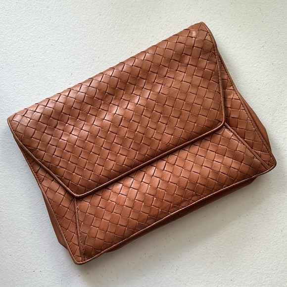 Bottega Veneta Handbags - Vintage Bottega Veneta Intrecciato Bag